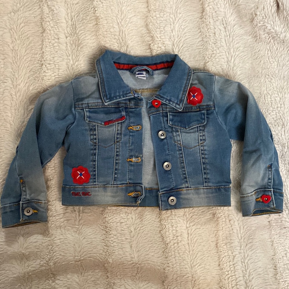 Adorable jean jacket